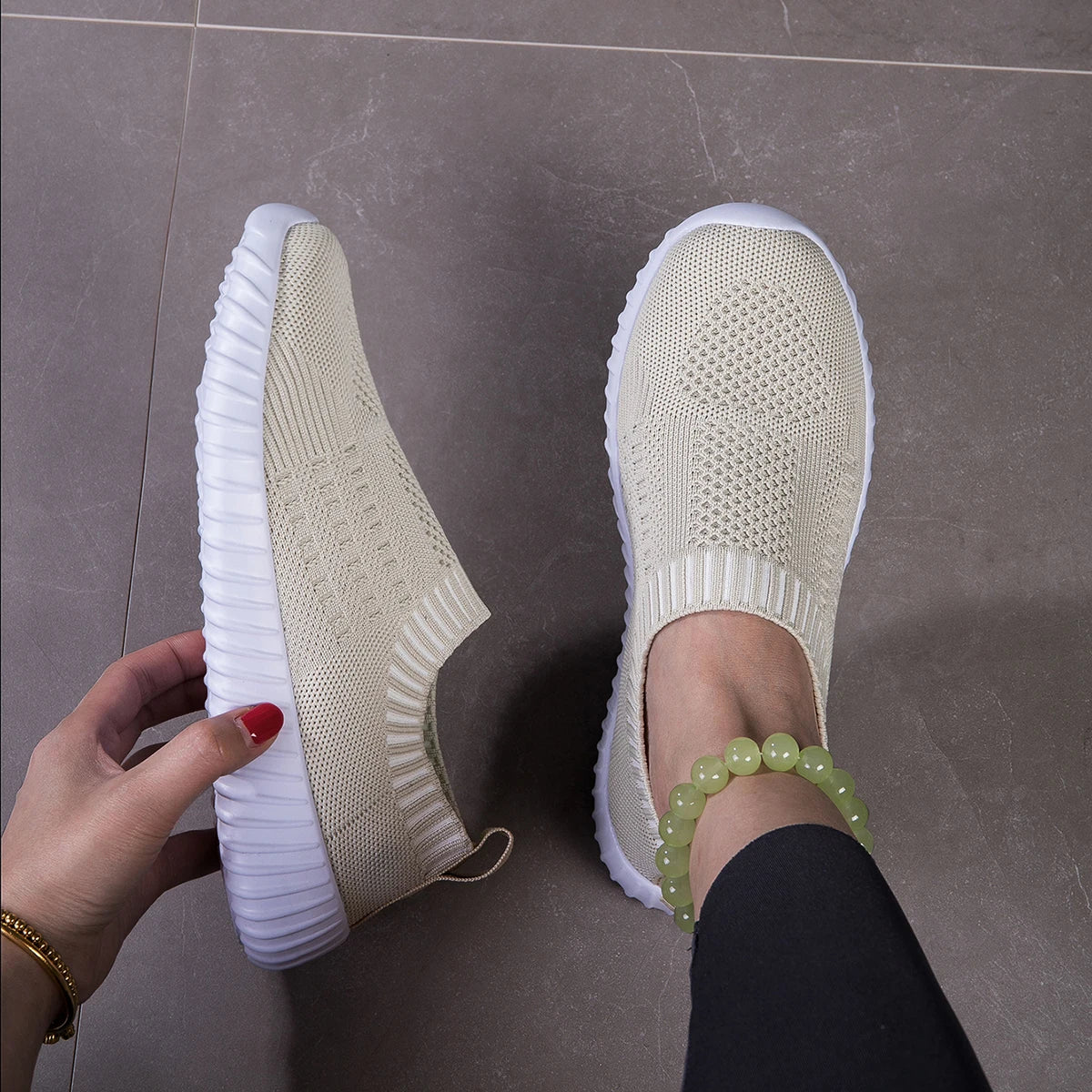 Women'S Breathable Knit Sneakers, Casual Lace up Outdoor Shoes, Lightweight Mesh Low Top Shoes