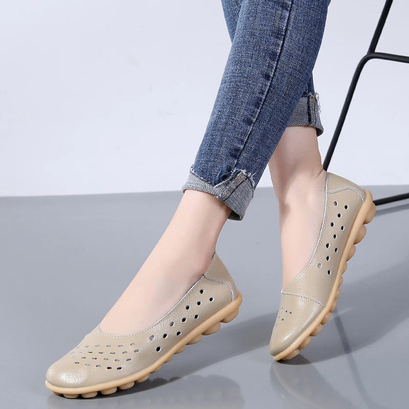 Summer Women Casual Shoes Flat Shoes Designer Ladies Cut Out Rubber Loafers Non-Slip Breathable Womens Moccasins plus Size 35-44