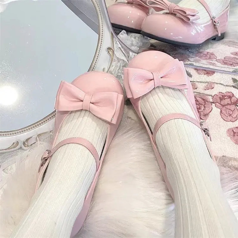 French Sweet Woman Shoe Springnew round Flat Shoes Fashion Mary Jane Shoes Cute Versatile Women Leather Shoe Simple Casual Shoes