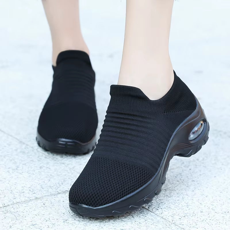 Women'S Walking Trainers Fashion Fly Weaving Sock Sneakers Breathable Comfortable Nursing Shoes Casual Platform Loafers Non-Slip