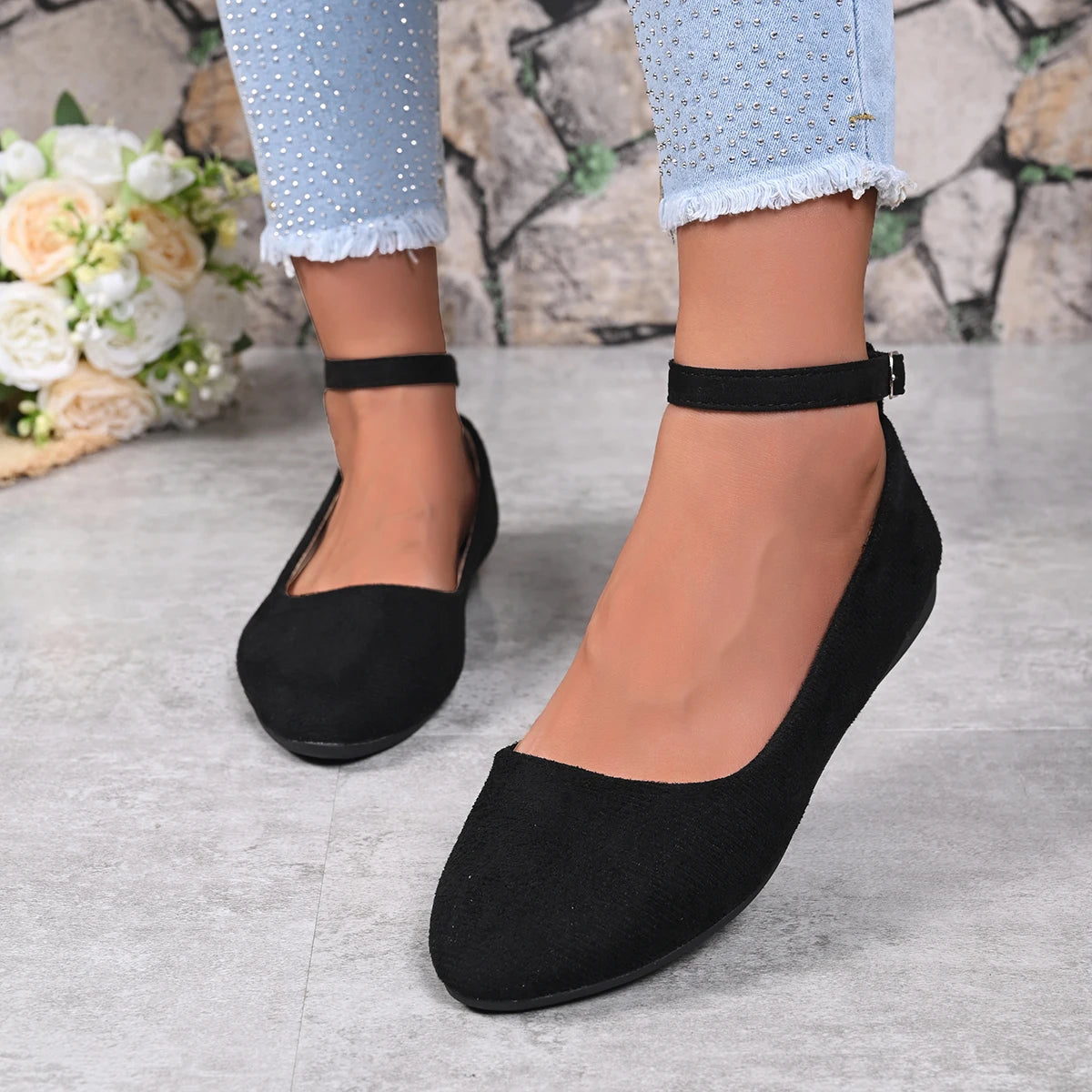 Women'S Retro Mary Jane Shoes, Black Low-Top Square-Toe Ankle Strap Flat Shoes, Fashionable Retro Style, Comfortable Soft-Soled Ballet Flats, Suitable for Daily Wear, Spring and Autumn Seasons