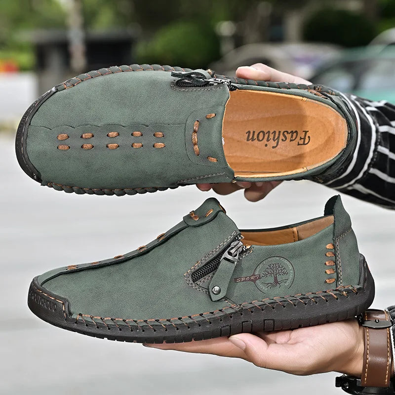 Handmade Leather Men Shoes Casual Slip on Men Loafers Designer Soft Sole Moccasins Comfortable Anti-Slip Walking Shoes plus Size