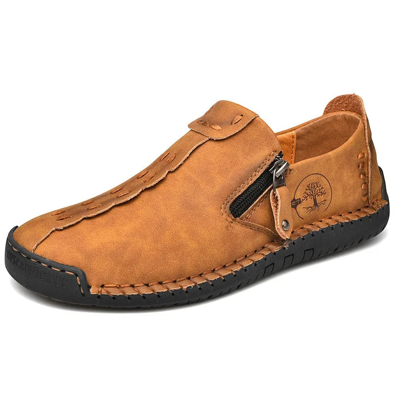 Handmade Leather Men Shoes Casual Slip on Men Loafers Designer Soft Sole Moccasins Comfortable Anti-Slip Walking Shoes plus Size
