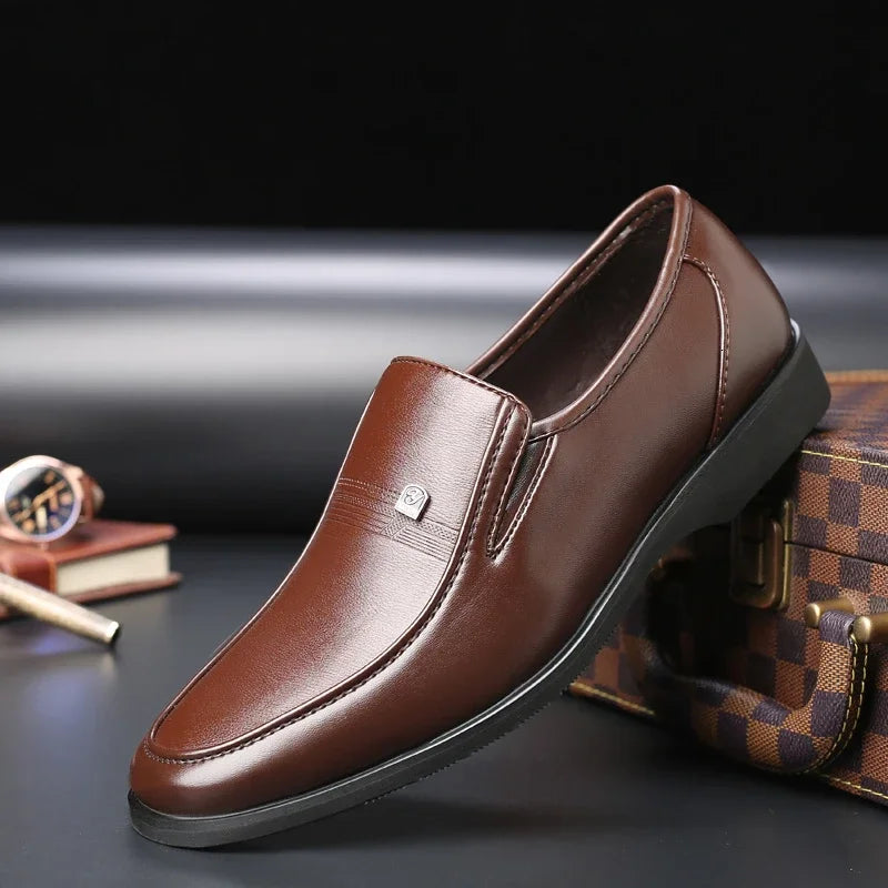 2023 Men'S Leather Shoes Autumn New Formal Shoes Men Big Size Dress Shoes Black Oxford Shoes for Men Zapatos De Hombre
