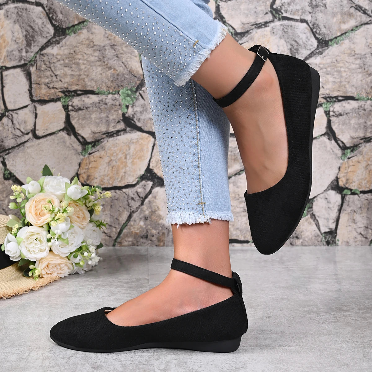 Women'S Retro Mary Jane Shoes, Black Low-Top Square-Toe Ankle Strap Flat Shoes, Fashionable Retro Style, Comfortable Soft-Soled Ballet Flats, Suitable for Daily Wear, Spring and Autumn Seasons