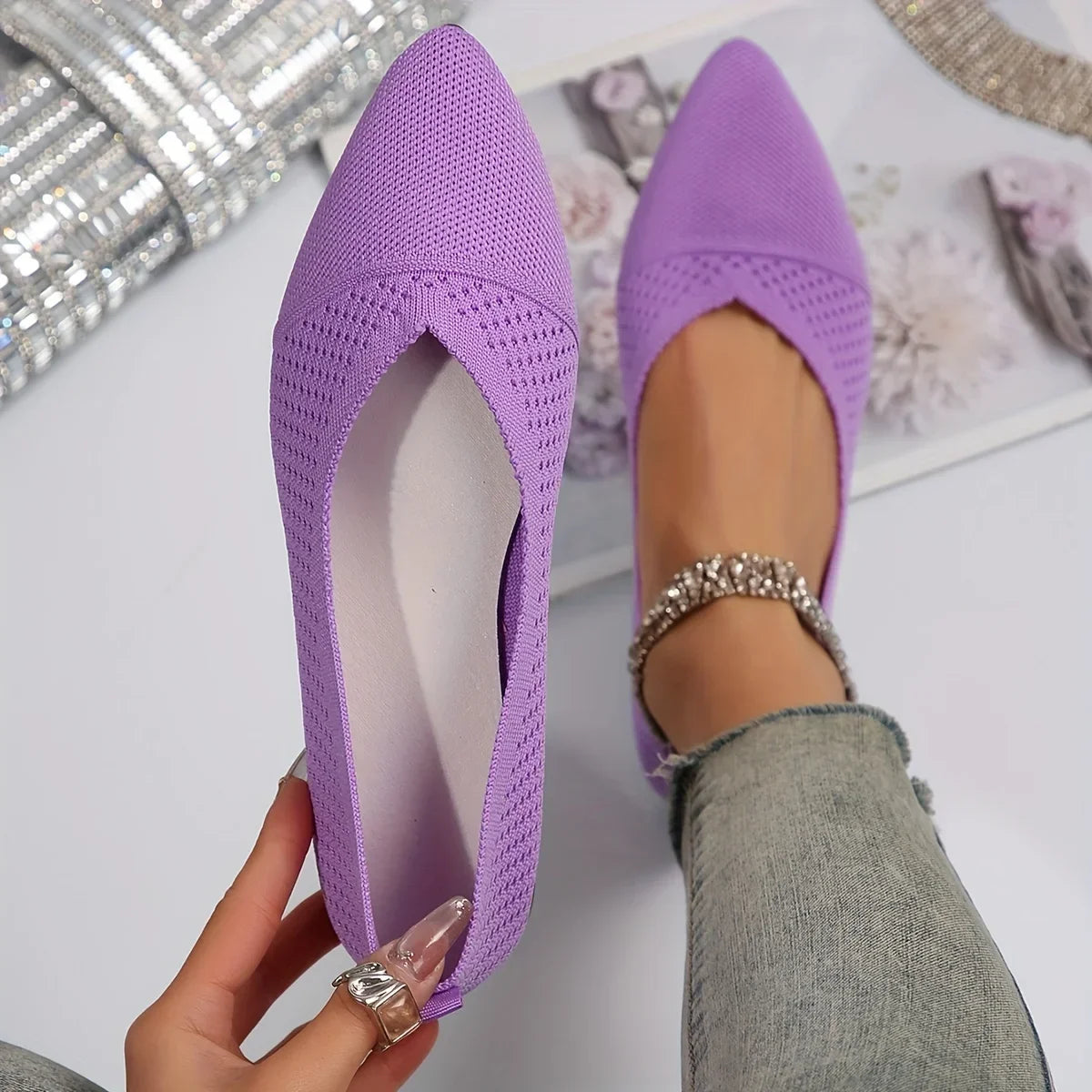 Women Flat Shoes Solid Color Knitted Slip on Loafers Women Pointed Toe Ladies Shoes Casual Breathable Ballet Women Flat Shoes