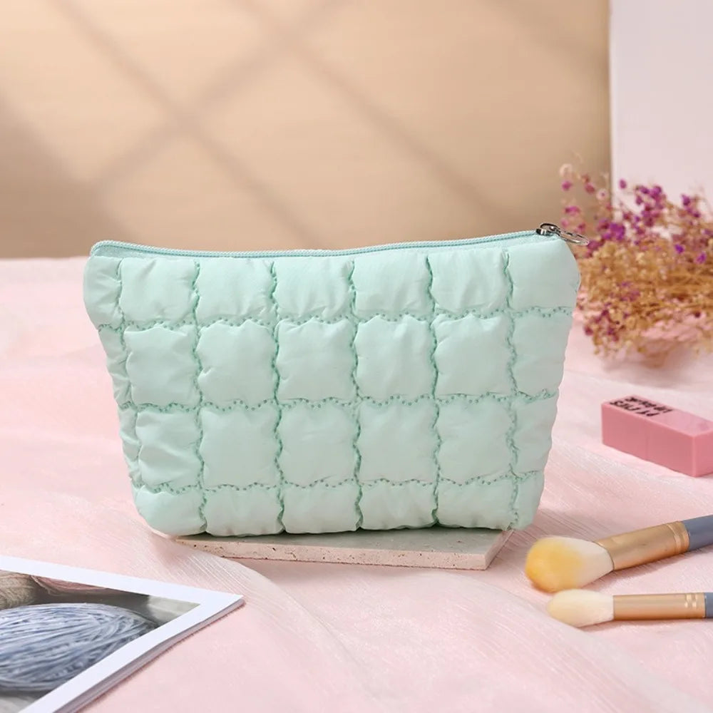 Fashion Women Bubble Cosmetic Handbag Travel Organizer Cloud Makeup Lipsticks Cotton Pouch Fashion Large Capacity Zipper Bag