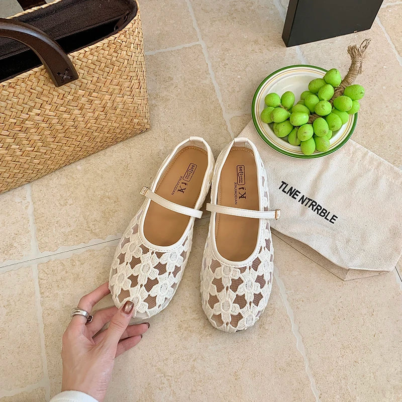 Lace Cutout Mary Jane Shoes Women'S Flat One Buckle Versatile Soft Sole Single Shoes
