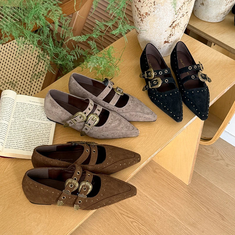 Retro Women'S Mary Jane Shoes Exquisite Rivet Pointed Tip Casual Shoes for Woman Fashion Flat Shoe Designer Shoes Zapatos Mujer