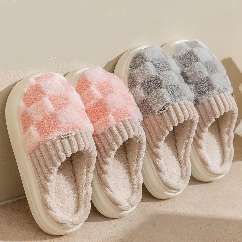 Fashion Couple Winter Slides Warm Plaid Fluffy Slippers Soft Sole Flip Flops for Women and Men Home Indoor Non-Slip Cotton Shoes