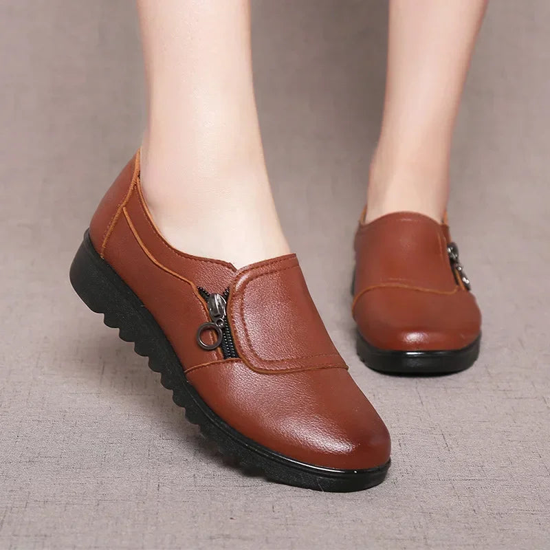 Fashion Womens Flat Shoes Female Moccasin Slip-On Shoes Lightweight Women Casual Shoe Solid Color Versatile Zapatos De Mujer