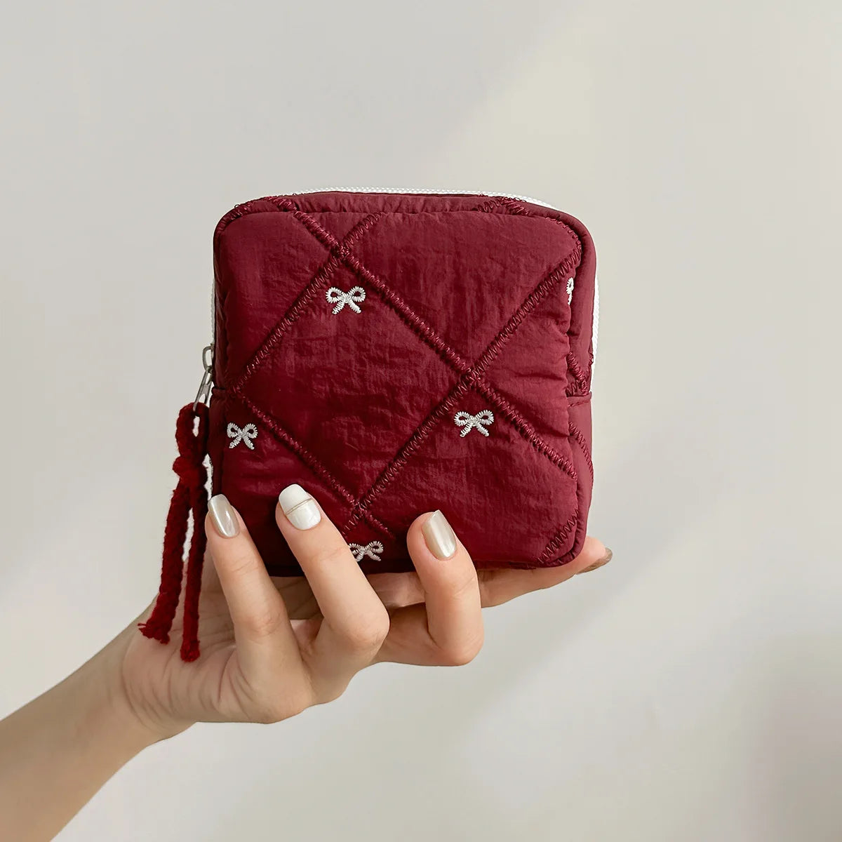 2026 New Quilted Love Cosmetic Bag, Travel Portable Toiletry Bag, Lipstick Bag, Multi-Functional Sanitary Napkin Storage Bag