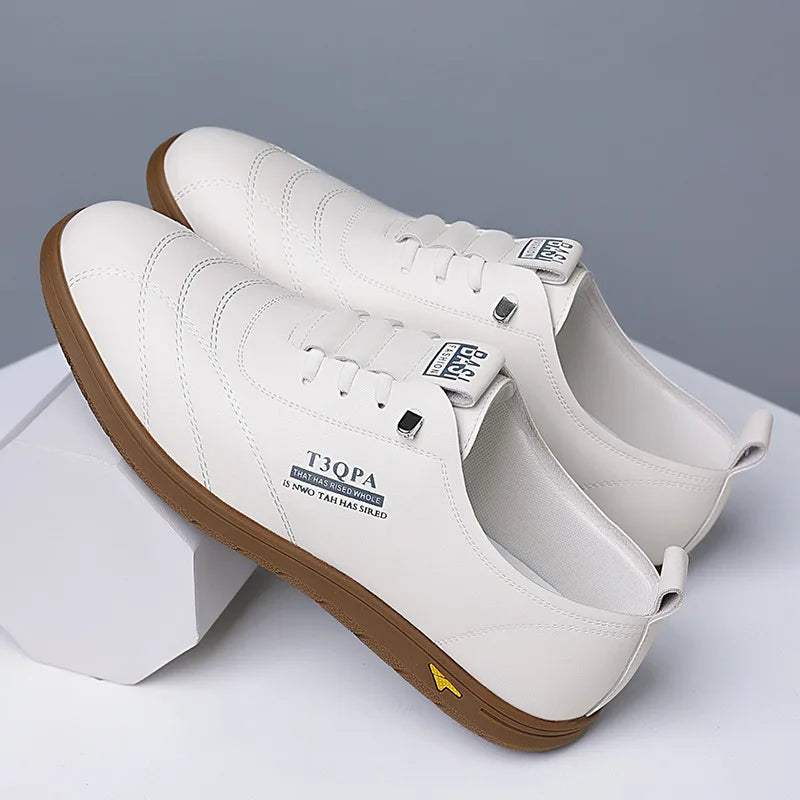 2025 New Men'S Loafers Fashion Casual Leather Shoes for Men Comfortable Soft Sole Driving Shoes Classic Versatile Walking Shoes
