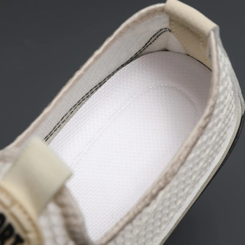 2026 New Men Sneakers Mesh Breathable Casual Shoes Men Soft Sole Loafers Comfortable Lightweight Walking Shoes ÐšÑ€Ð¾ÑÑÐ¾Ð²ÐºÐ¸ ÐœÑƒÐ¶ÑÐºÐ¸Ðµ