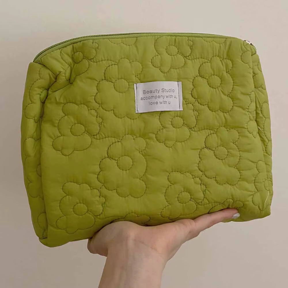 Soft Flower Pattern Cosmetic Bag Portable Makeup Packaging Display Storage Organizer Large Capacity Female Travel Wash Pouch