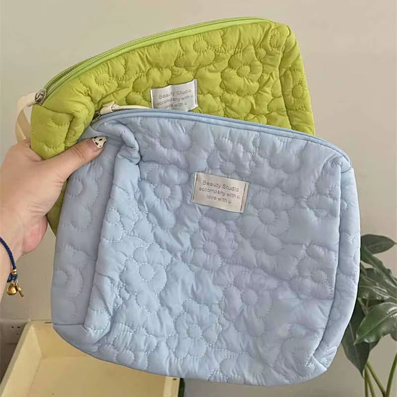 Soft Flower Pattern Cosmetic Bag Portable Makeup Packaging Display Storage Organizer Large Capacity Female Travel Wash Pouch