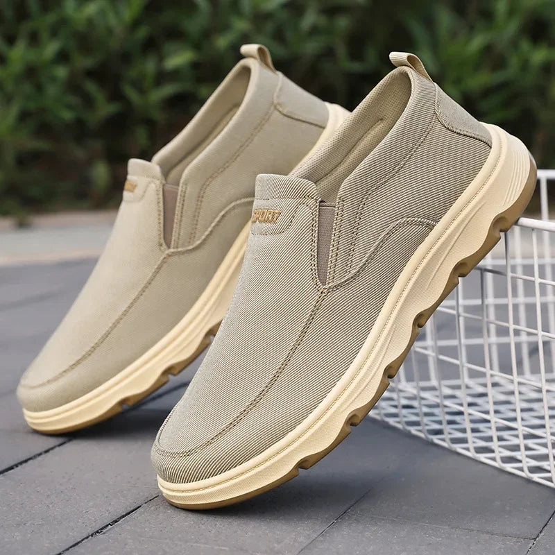 Men Canvas Shoes Fashion Breathable Casual Shoes for Men Light Non-Slip Loafers Outdoor Non-Slip Walking Shoes Men Sneakers New