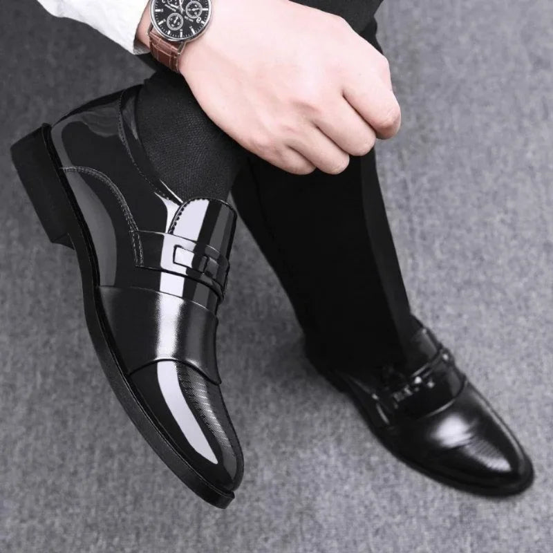 Luxury Leather Men Shoes for Wedding Formal Oxfords Business Casual Office Work Shoes for Men Classic Men'S Pointy Dress Shoes