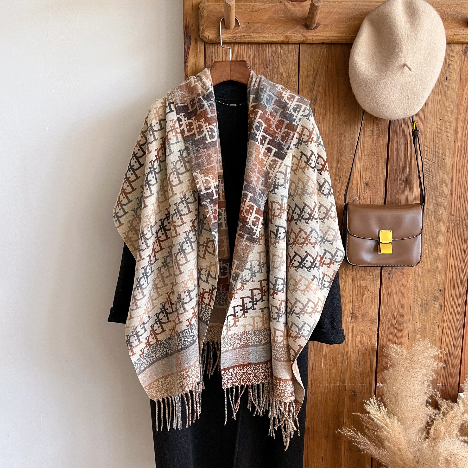 Winter New Brand National Style Paisley Design Thick Pashmina Warm Shawl Long Tassel Print Scarf Women Keep Warm Poncho Stoles