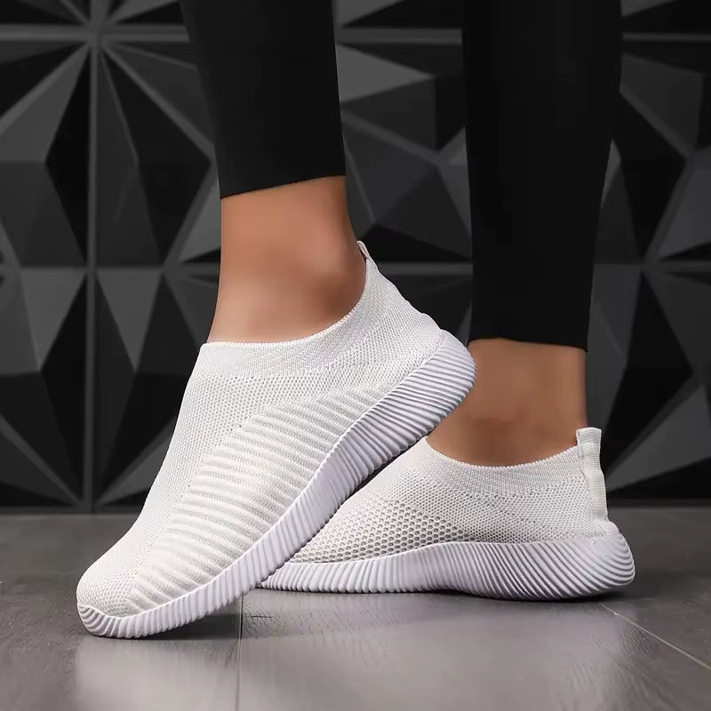 Women'S Solid Color Sneakers Breathable Mesh Woven Outdoor Lightweight Low Top Walking Running Sports Socks Shoes