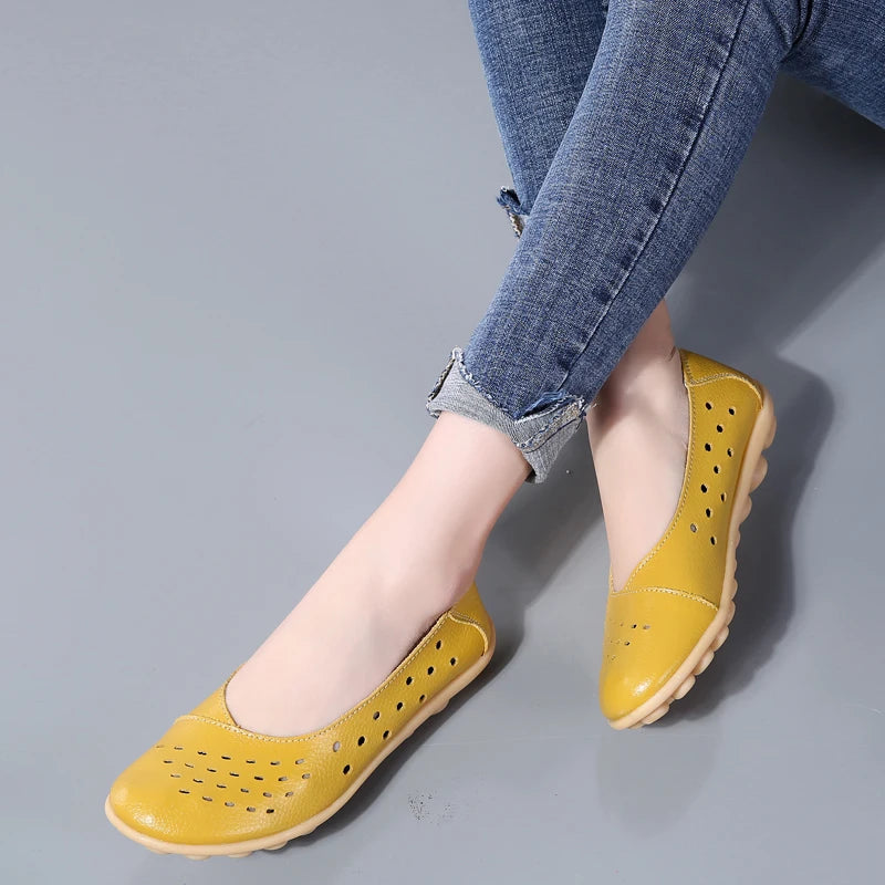 Summer Women Casual Shoes Flat Shoes Designer Ladies Cut Out Rubber Loafers Non-Slip Breathable Womens Moccasins plus Size 35-44