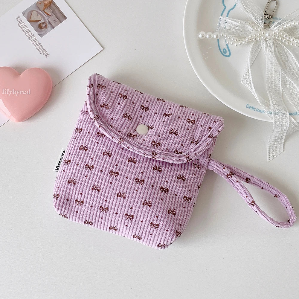 High-Value Appearance Fashion Floral Pattern Large-Capacity Handheld Makeup Bag with Red Pocket Convenient Storage Snap Button S