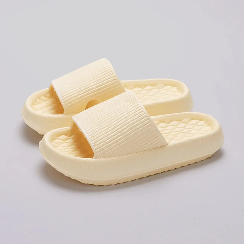 2026 Summer Non-Slip Soft Cloud Slippers Women Comfy Eva Thick Platform Slides Woman Couple Bathroom Home Flip Flops 45