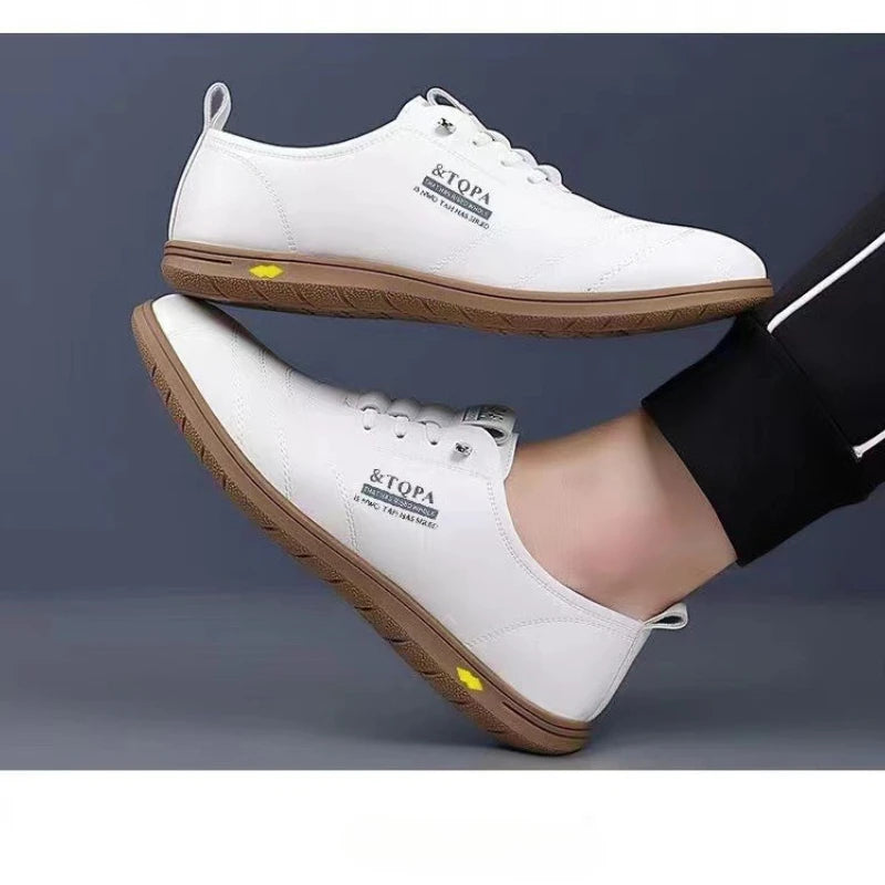 Men'S Loafers Fashion Casual Leather Shoes for Men Comfortable Soft Sole Driving Shoes Classic Versatile Walking Shoes