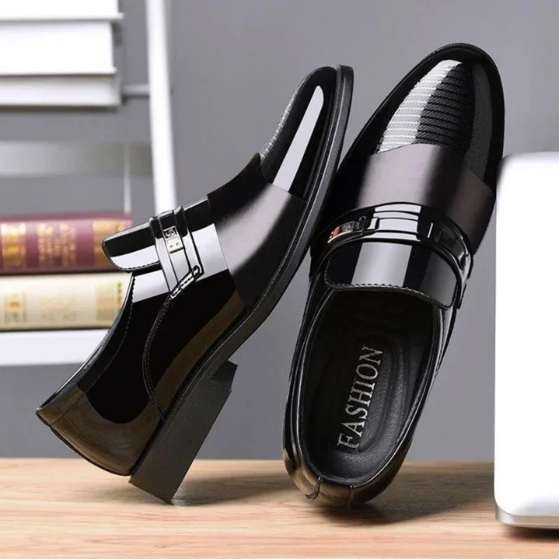 Luxury Leather Men Shoes for Wedding Formal Oxfords Business Casual Office Work Shoes for Men Classic Men'S Pointy Dress Shoes