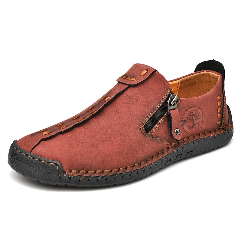 Handmade Leather Men Shoes Casual Slip on Men Loafers Designer Soft Sole Moccasins Comfortable Anti-Slip Walking Shoes plus Size