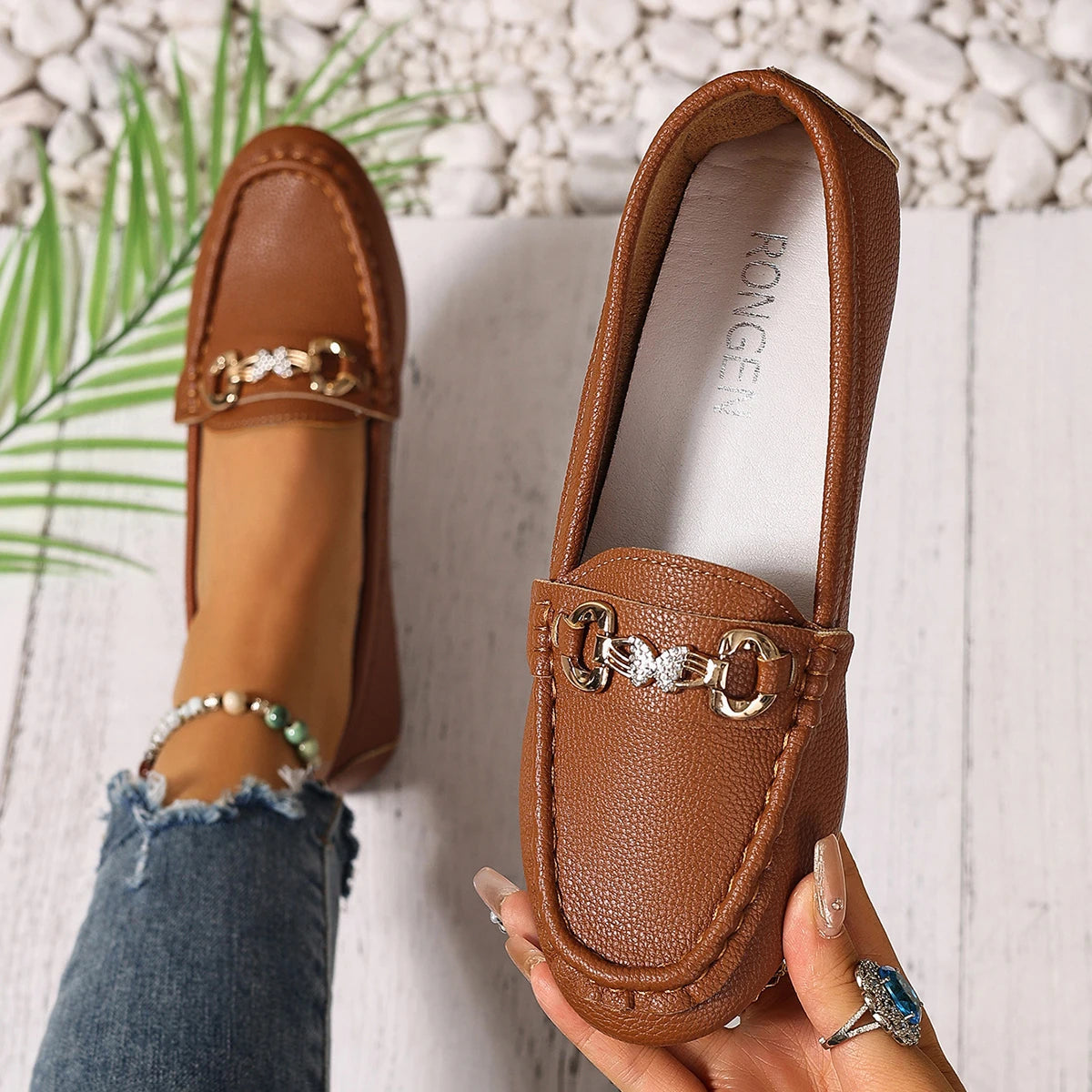 Women Loafers round Toe Solid Soft Sole Flat Sneakers Women Casual Slip on Mary Jane Shoes Spring Autumn Fashion Shoes Women