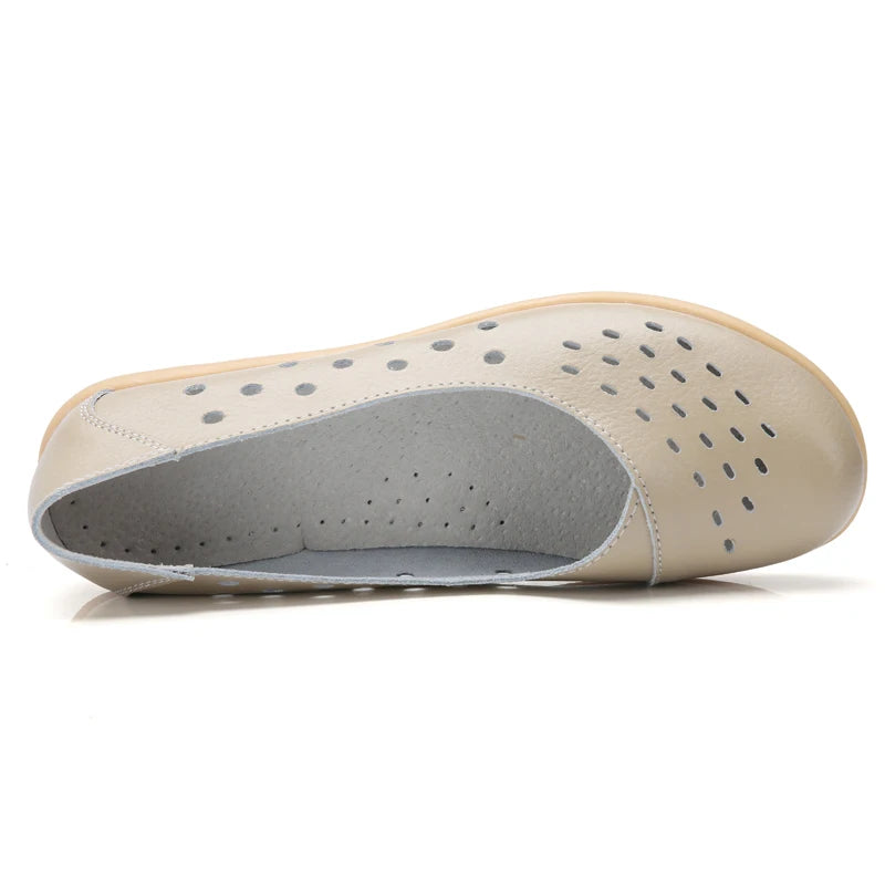 Summer Women Casual Shoes Flat Shoes Designer Ladies Cut Out Rubber Loafers Non-Slip Breathable Womens Moccasins plus Size 35-44