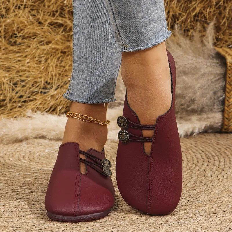 Women Flats Shoes 2026 New Leather Slip on round Toe Casual Shoes Fashion Comfort Women Loafers Shoes plus Size Zapatos De Mujer
